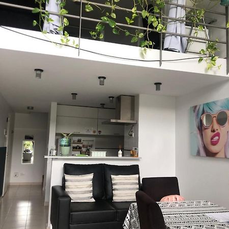 El Depto Tipo Duplex Pleno Centro Incluye Cochera Consultar Servicio De Parking Apartment มอนเตกรานเด ภายนอก รูปภาพ